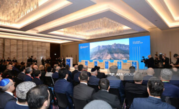 В Баку проходит II Форум религиозных деятелей Азербайджана – ФОТО