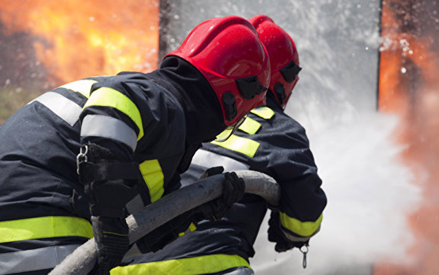 В Алатаве горит дом