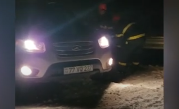 МЧС: В Шуше оказана помощь в связи с обледенением дорог – ВИДЕО
