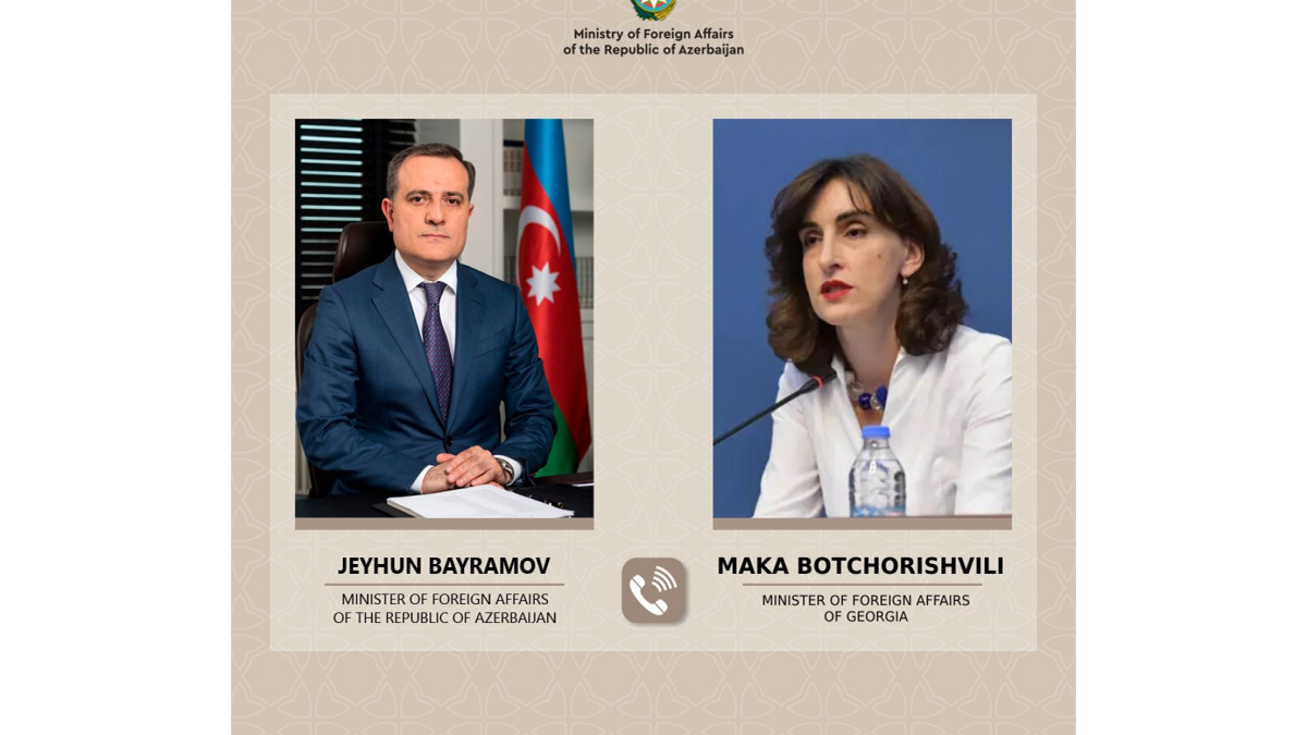 Руководители МИД Азербайджана обсудили транзит азербайджанских нефтепродуктов через Грузию в Армению
