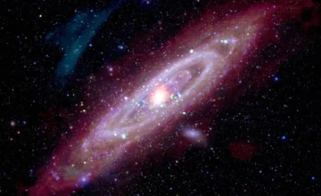 NASA объявило об увеличении вероятности существования жизни на спутнике Сатурна