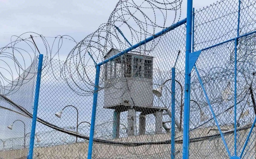 Трое несовершеннолетних заключенных освобождены