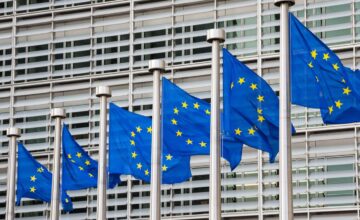 ЕС ввел санкции против российского судьи и прокурора