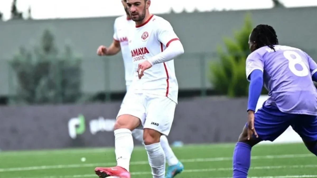 “Araz-Naxçıvan” расстался с Гара Гараевым