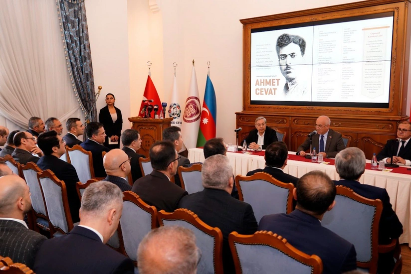 В Анкаре почтили память Ахмеда Джавада и Мехмета Акифа Эрсоя