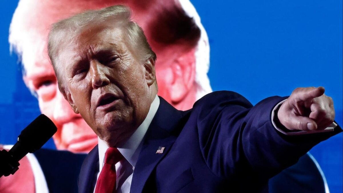 Трамп отменил сделку по чипам с компанией, связанной с Китаем, из-за соображений национальной безопасности