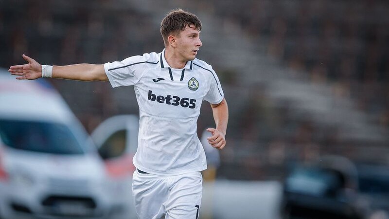 “Карабах” покупает 19-летнего нападающего – за 2 миллиона евро