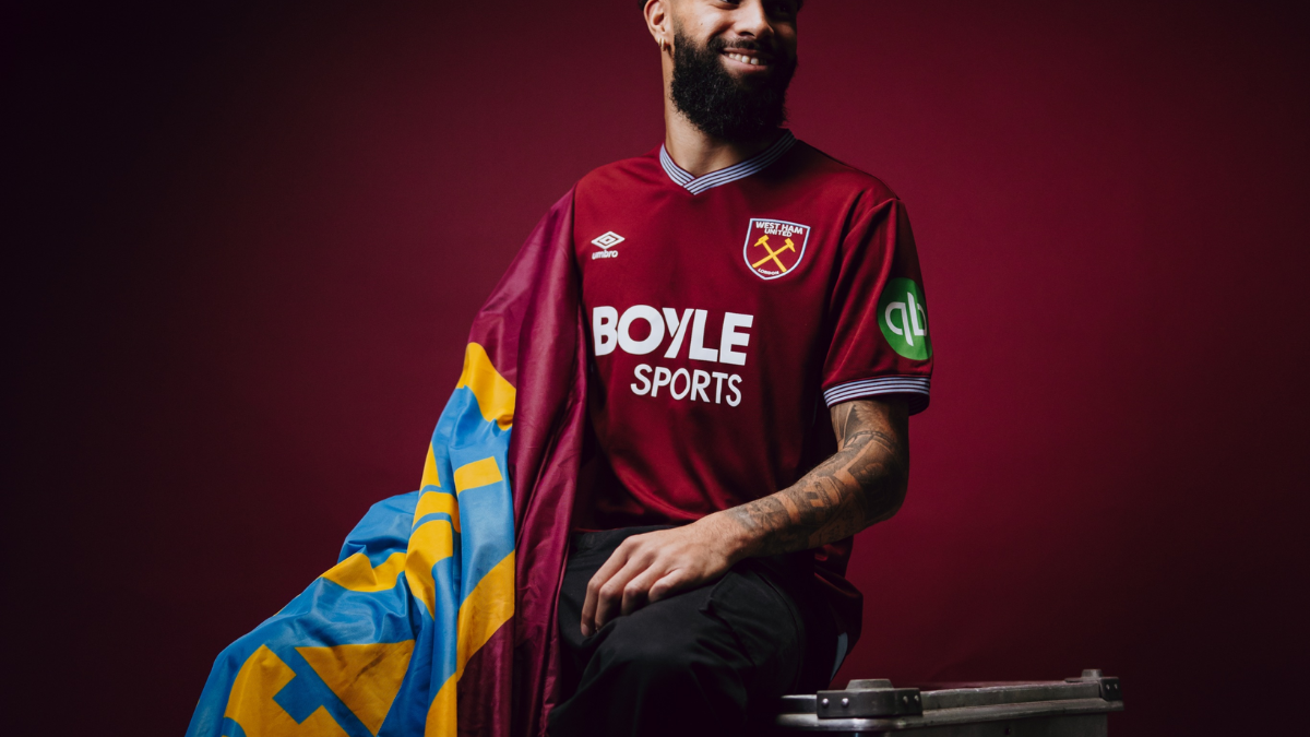 Трансфер из клуба Премьер-лиги на 23 миллиона евро