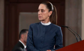 Президент Мексики прервала пресс-конференцию из-за землетрясения