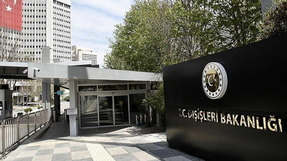 МИД Турции почтил память шехидов 20 Января