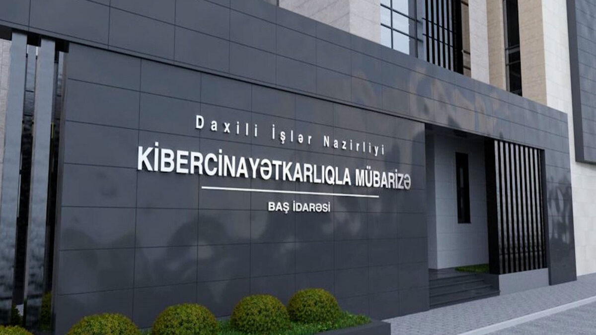 Киберполиция арестовала хакера, взломавшего более 150 профилей в социальных сетях – ВИДЕО