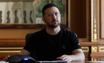 Зеленский объявил дату трехсторонних переговоров