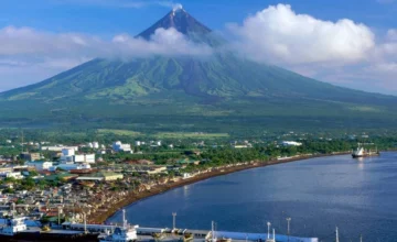 На Филиппинах произошло сильное землетрясение