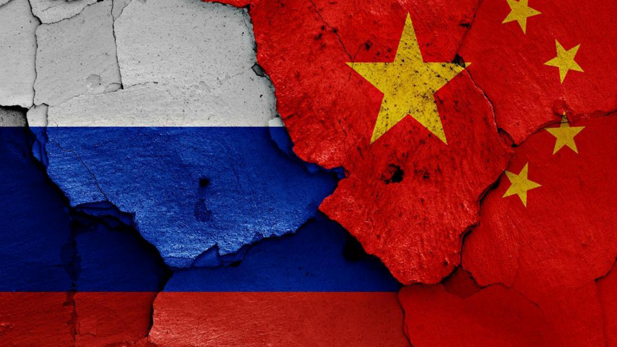 СМИ: Китай поставляет России важное оборудование для производства ракет «Орешник»