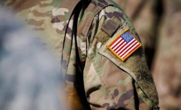 США и Великобритания эвакуируют военный персонал из Катара