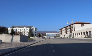 Первый караван переселенцев прибыл в город Ханкенди