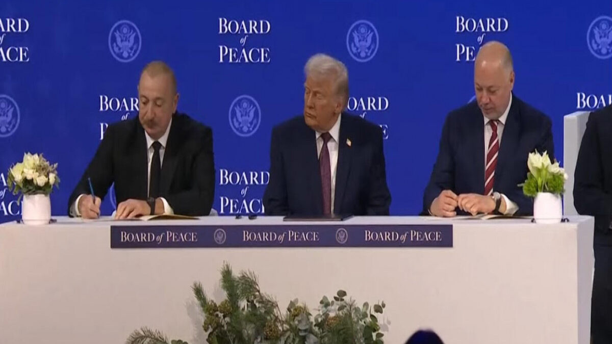 Президент подписал устав о присоединении Азербайджана к «Совету мира» в качестве государства-члена-учредителя