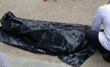 В Баку произошел пожар в доме, обнаружены обгоревшие тела 2 человек