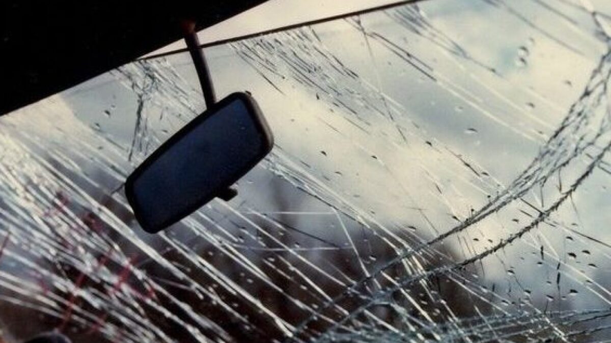 В Сальяне произошло ДТП, есть погибшие и пострадавшие