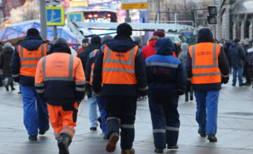 Россия насильно отправляет 20 азербайджанских мигрантов на войну с Украиной