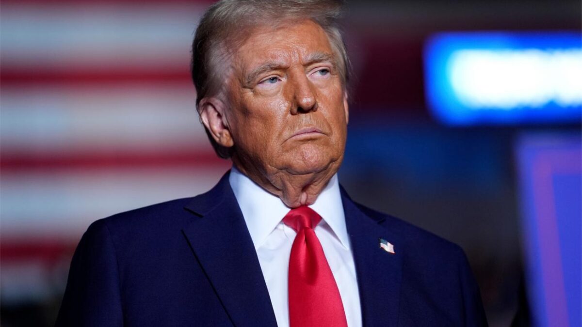 Трамп: Мы решили большую проблему с Сирией