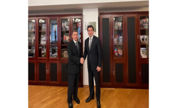 Хикмет Гаджиев обсудил стратегическое сотрудничество с послом Туркменистана