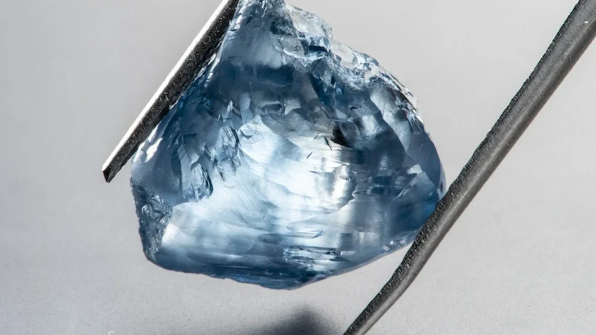 Создается механизм государственного контроля за импортом, экспортом и отслеживанием необработанных алмазов