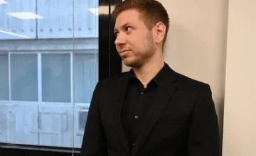 Сын Нетаньяху был депортирован в США