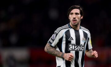 «Манчестер Юнайтед» интересуется футболистом «Ньюкасла»