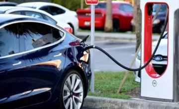 Объявлены показатели по импорту электромобилей и гибридных автомобилей