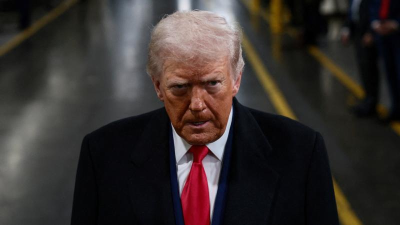 Трамп Ирану: «Либо соглашение, либо жесткие меры»