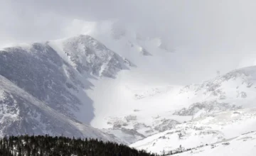 Снежная лавина в США: 8 лыжников погибли, 1 пропал без вести