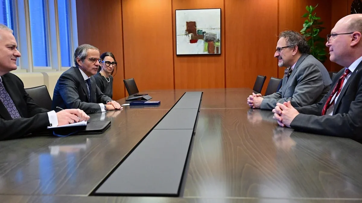 Глава МАГАТЭ обсудил иранское досье с американским чиновником