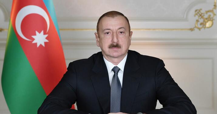 Президент Ильхам Алиев поздравил азербайджанскую молодежь