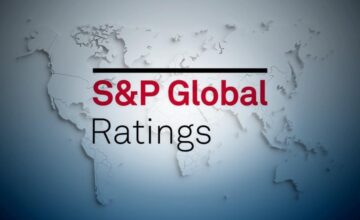 S&P улучшило оценку банковского сектора Азербайджана