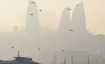 Почему воздух туманный?