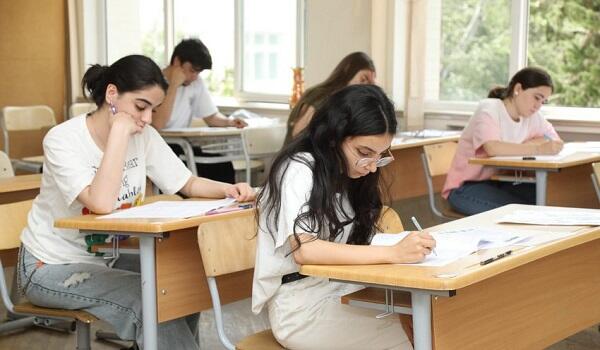 Объявлен прием студентов в вузы и колледжи