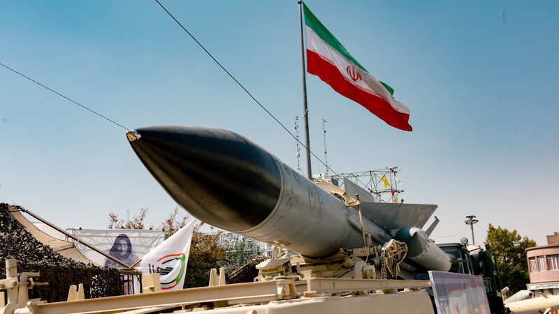 Срочное предупреждение израильской армии иранскому народу: Немедленно покиньте военные объекты