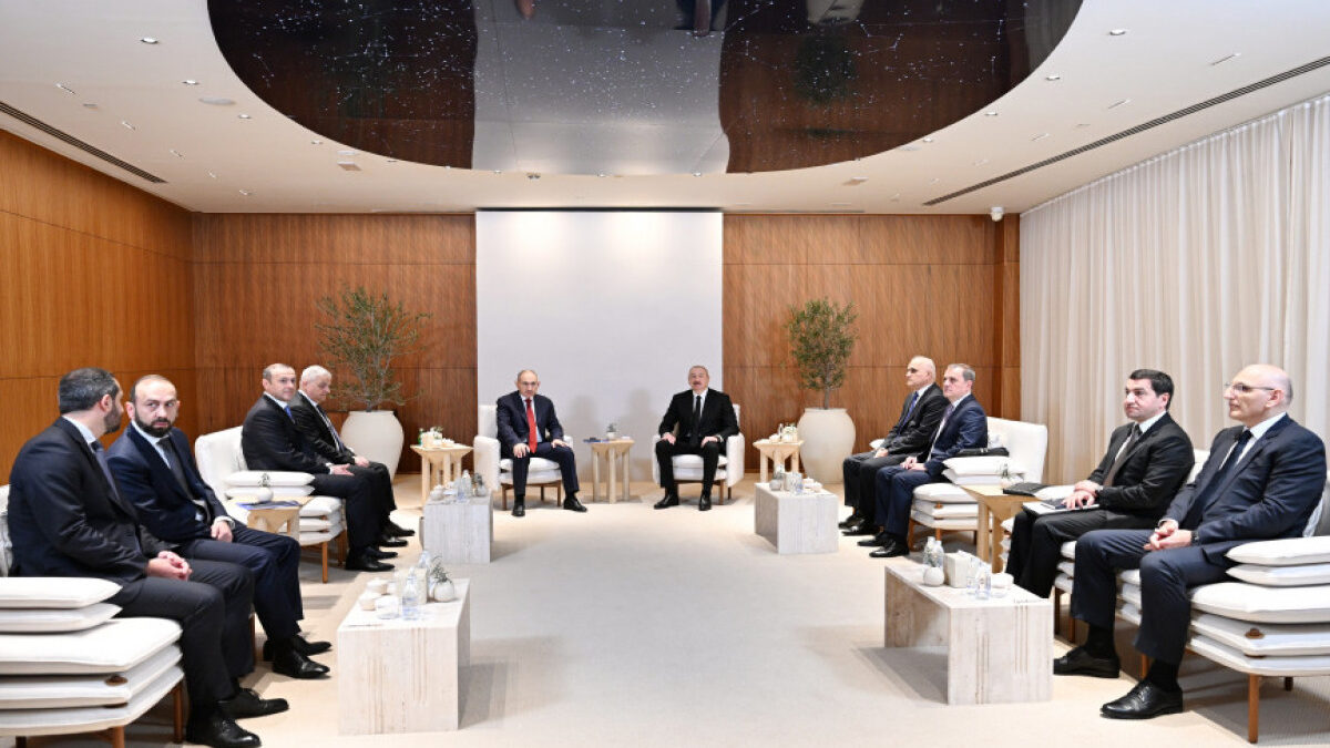 Президент Ильхам Алиев обсудил с Пашиняном TRIPP, будут расширены меры по укреплению доверия между странами