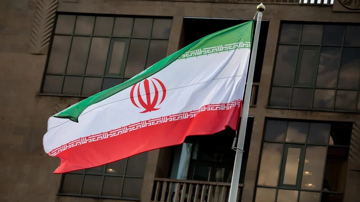 Посол Ирана в России: Трамп должен понять, что иранский народ никогда не сдастся