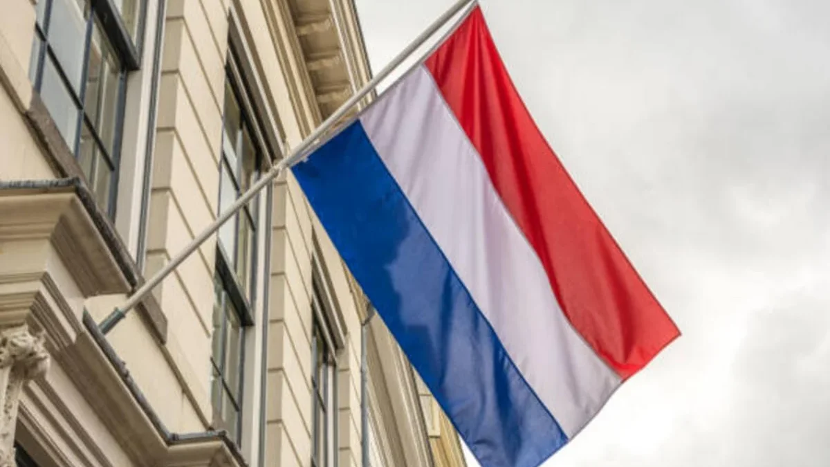 Нидерланды осудили нападение Ирана на Нахчыван