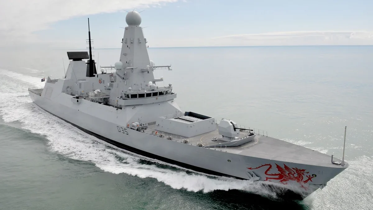 Британский корабль «HMS Dragon» направляется в Восточное Средиземноморье