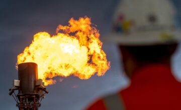 Цена на природный газ на Нью-Йоркской бирже снизилась