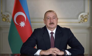 Лидер Азербайджана поздравил Президента Ганы