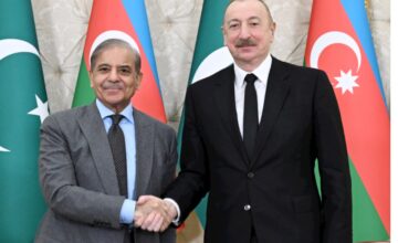 Шахбаз Шариф позвонил Президенту Азербайджана