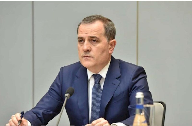 Азербайджан выводит весь свой дипломатический персонал из Ирана