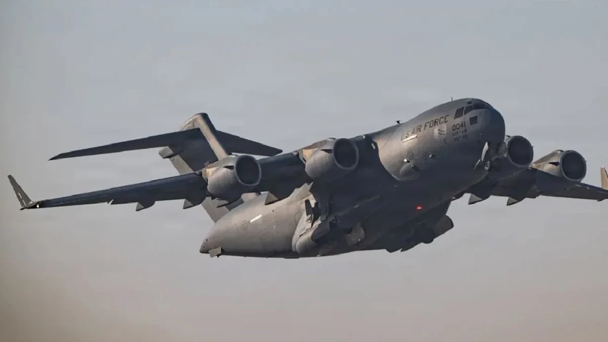 Самолет США был сбит в Ираке