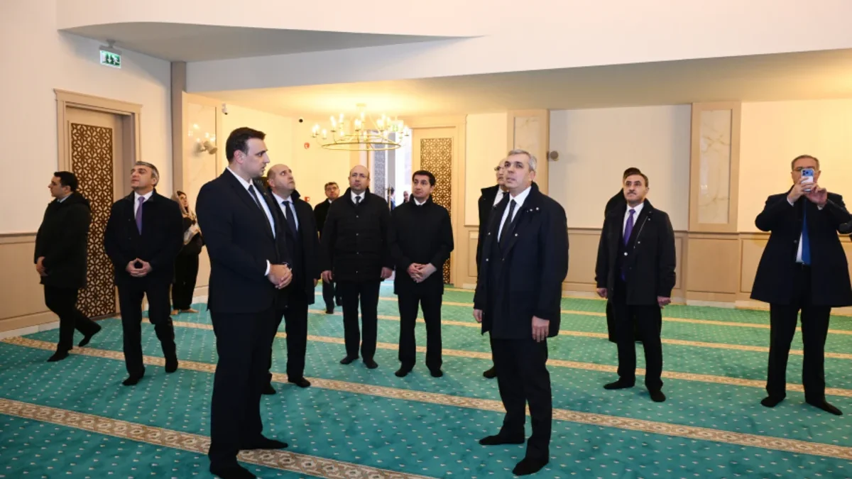 Члены Координационного штаба посетили мечеть Гадрута