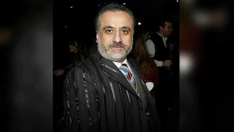 В Турции известный продюсер Эрол Кёсе погиб, упав со здания