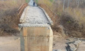 В Нигерии взорван мост, погибли по меньшей мере восемь человек